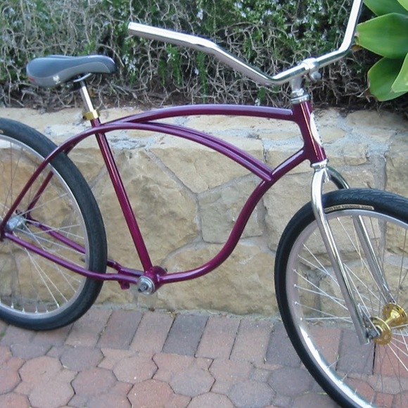 Meet your Posher, Nicole - Picture 1 of 1